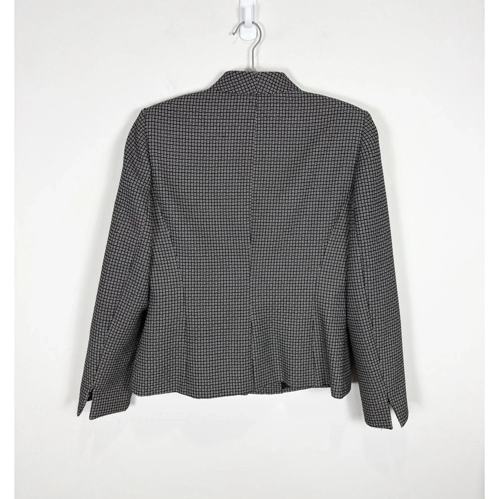 Evan Picone Black And White Geometric Pattern Womens 8 -3 Button Blazer